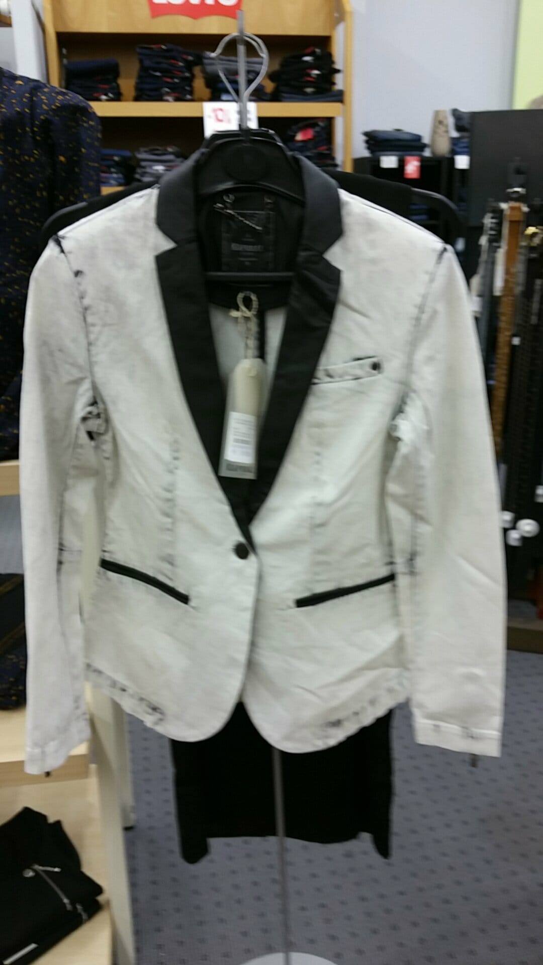 vetements-homme-femme-kaporal-levis-leecooper (2)