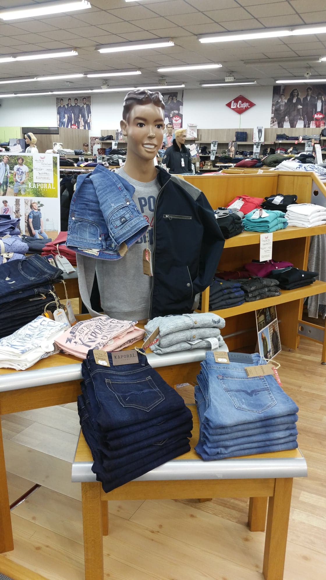 27787234_183711065730151_1947692587_o