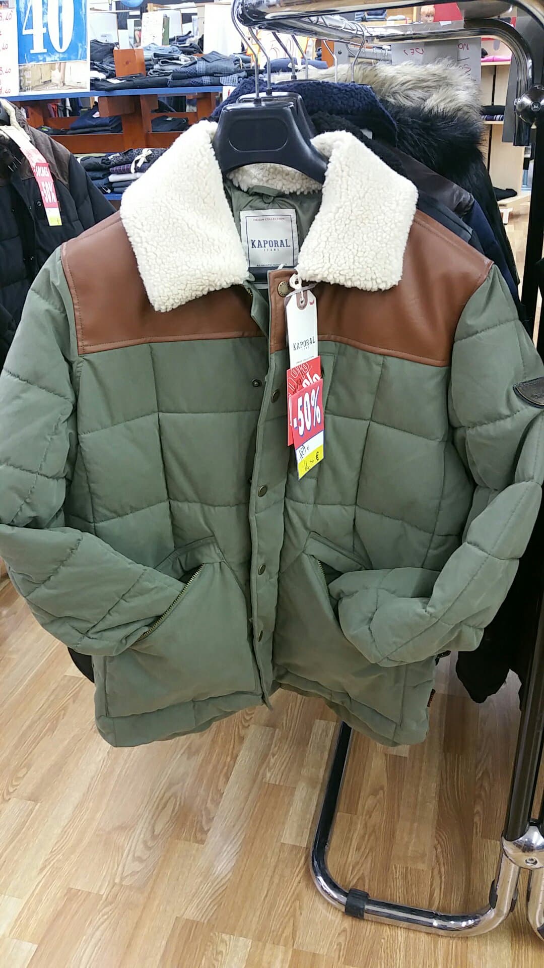 27835941_183711345730123_374640090_o