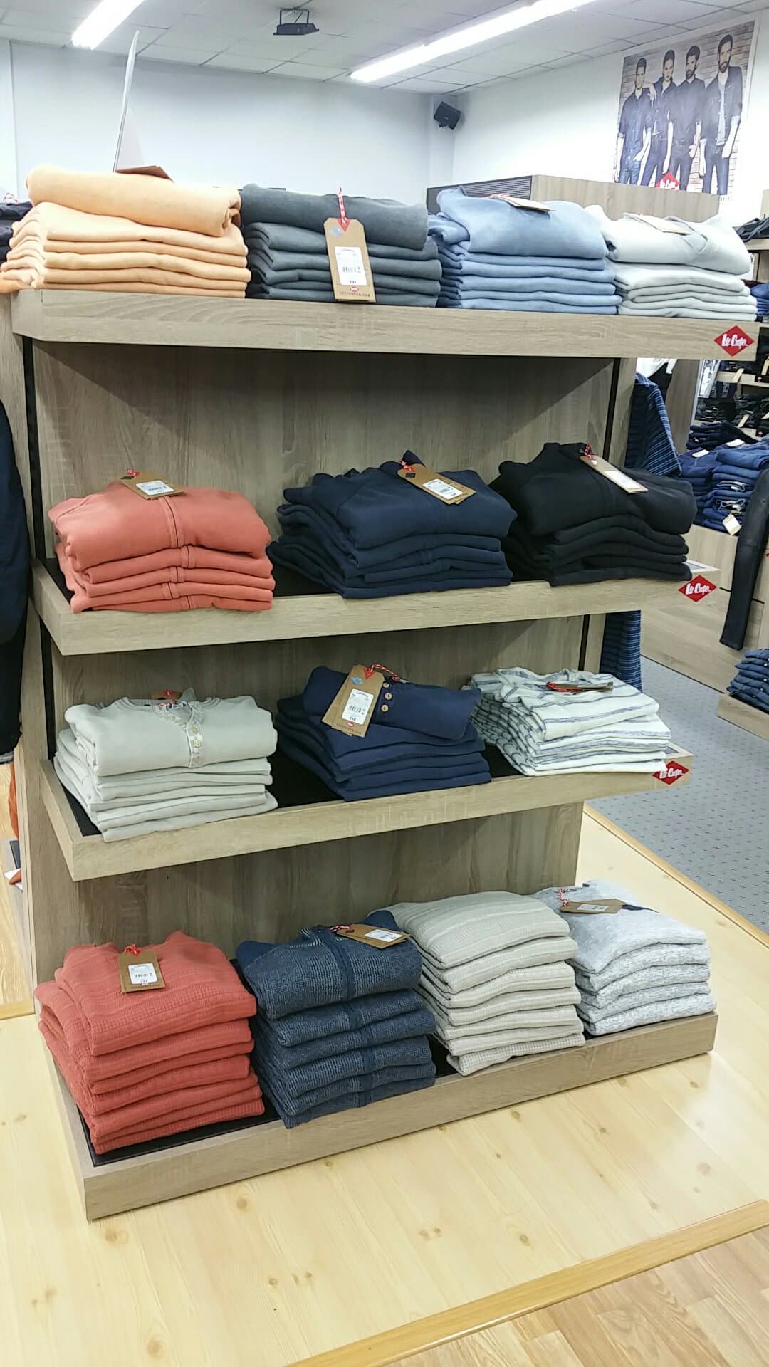 27836520_183707085730549_1103516555_o