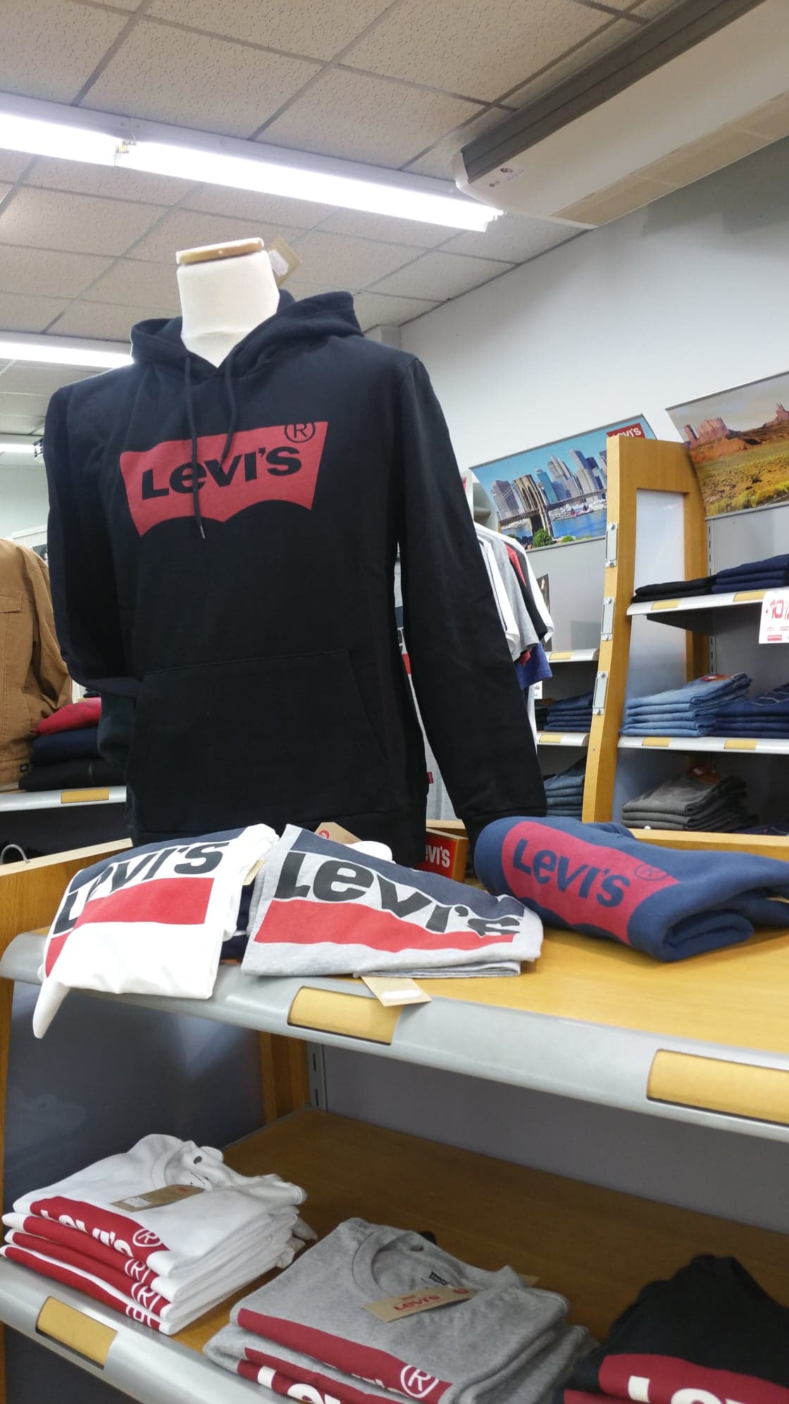 27845583_183710932396831_388680515_o